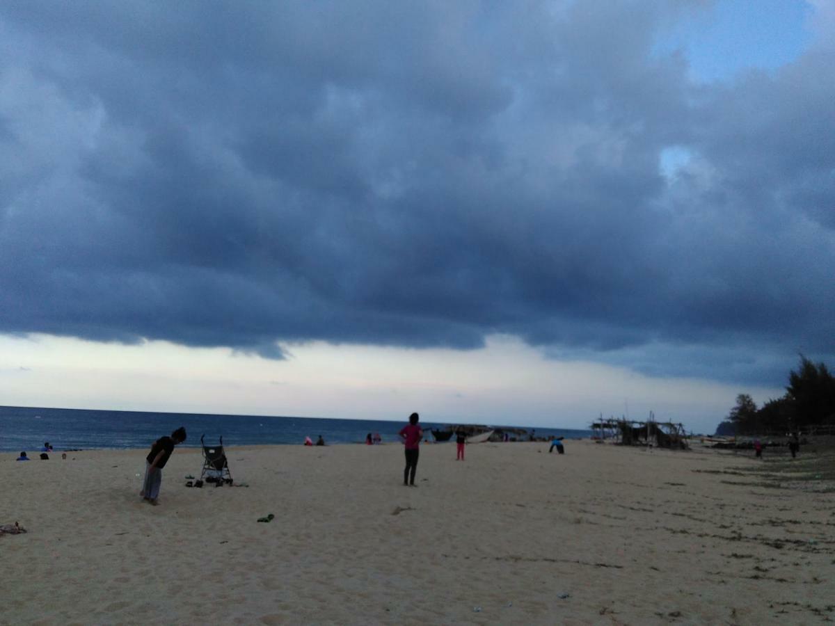 Homestay Memori Dungun Buitenkant foto